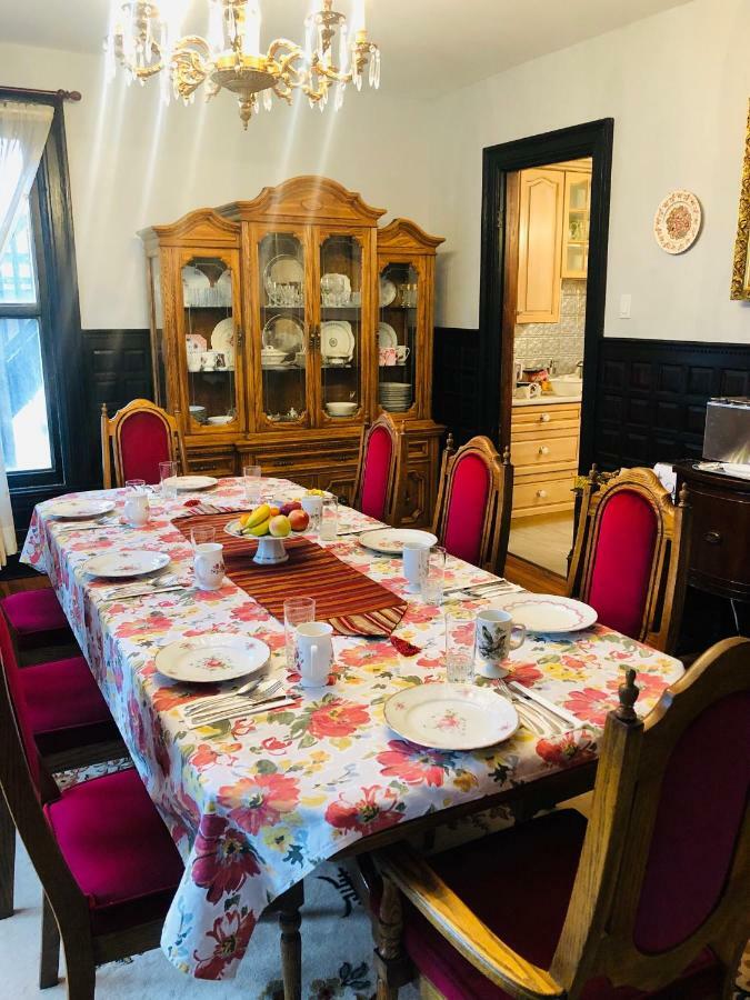 Redwood Bed And Breakfast Ниагара-Фолс Экстерьер фото